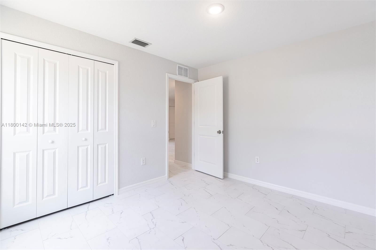 Real estate property located at 2004 Rosa Ct, Lee, Greenbriar Subdivision, Lehigh Acres, FL
