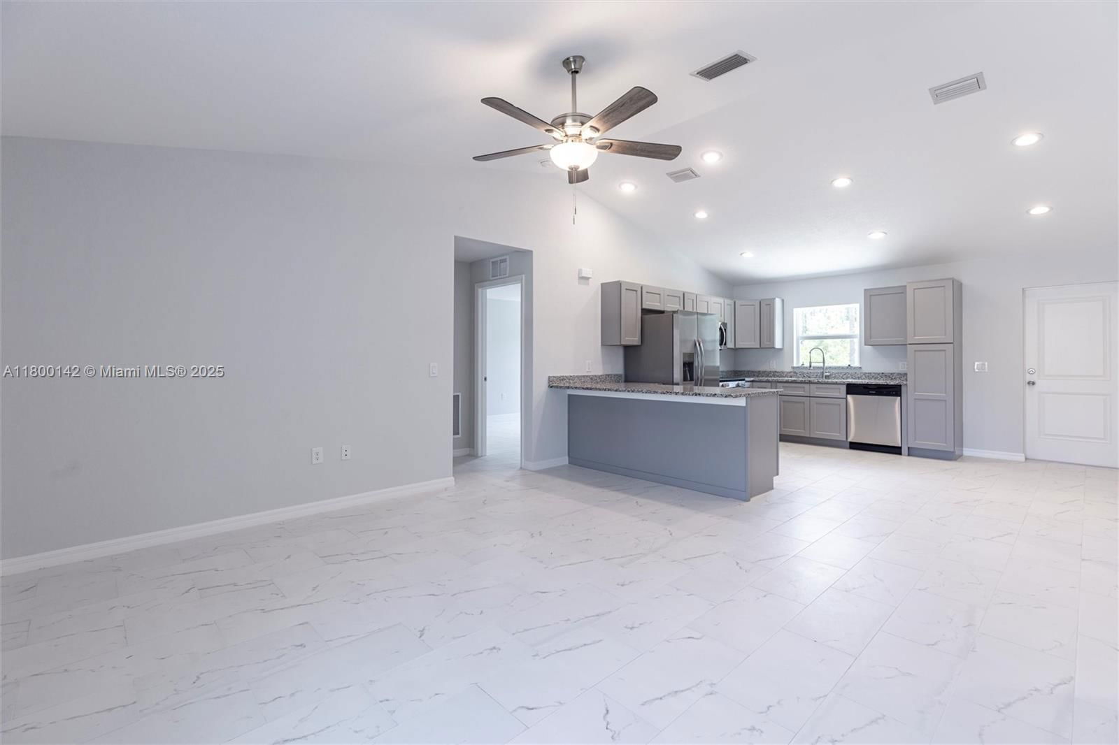 Real estate property located at 2004 Rosa Ct, Lee, Greenbriar Subdivision, Lehigh Acres, FL