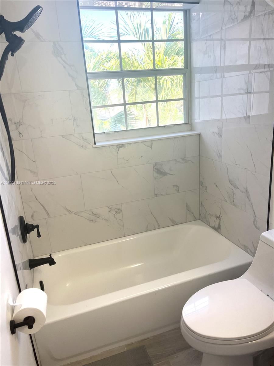 Real estate property located at 17731 23rd St, Broward, Silver Lakes Phase Iii, Miramar, FL