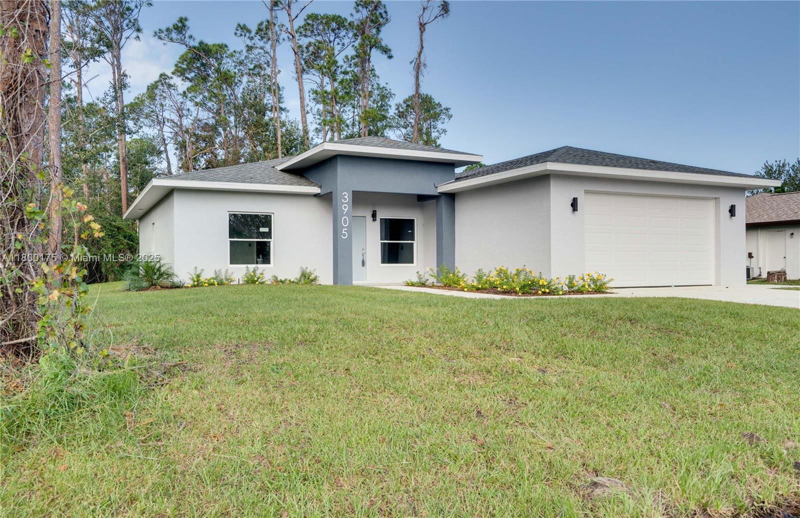 Real estate property located at 3905 Barbarossa Ave, Highlands, Sun N Lakes, Sebring, FL