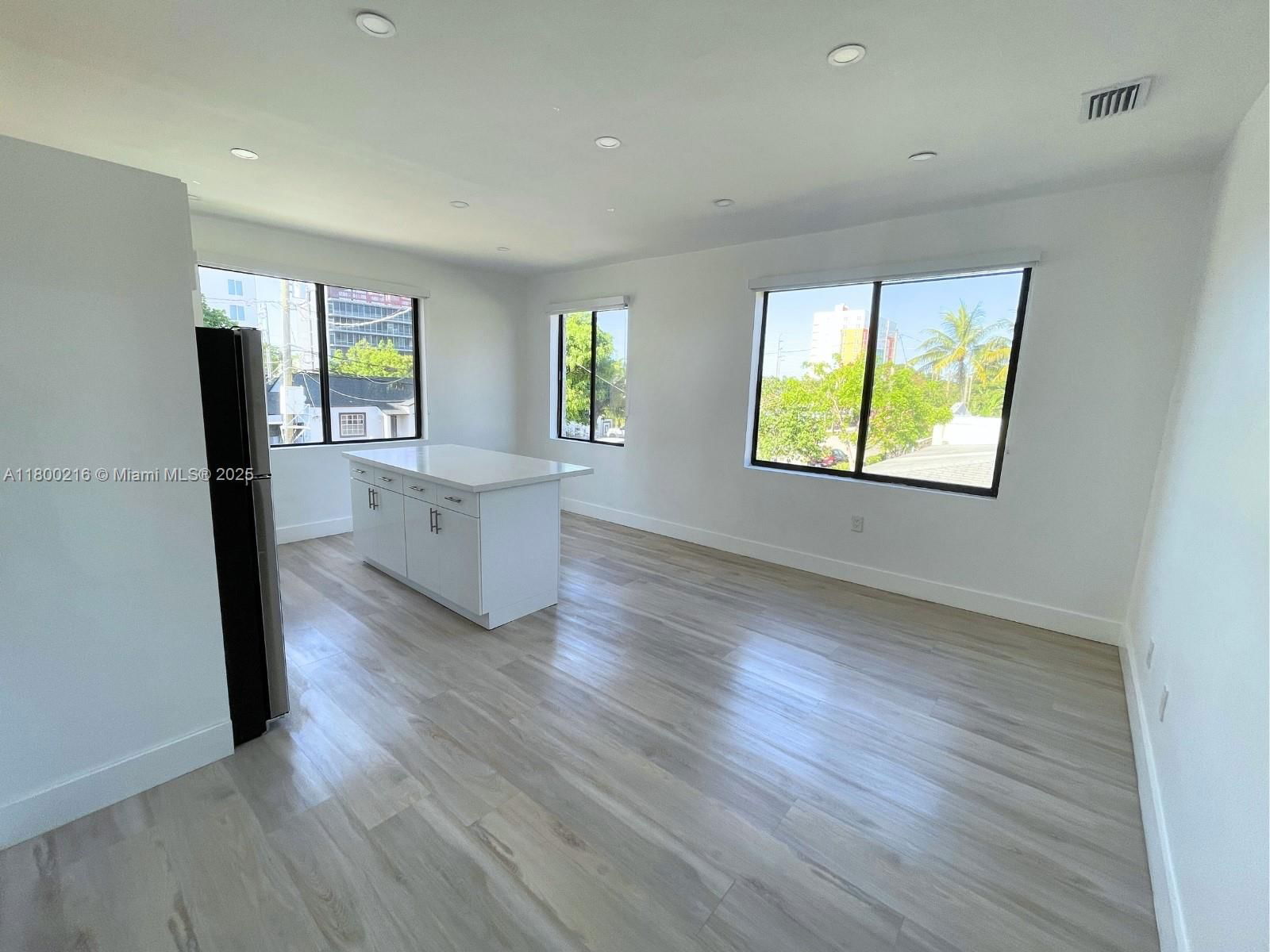 Real estate property located at 1376 35th St, Miami-dade, West End Park Amd Pl, Miami, FL