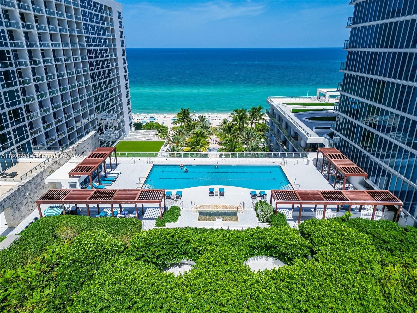 Real estate property located at 6799 Collins Ave #1602, Miami-dade, South Carillon Beach Cond, Miami Beach, FL