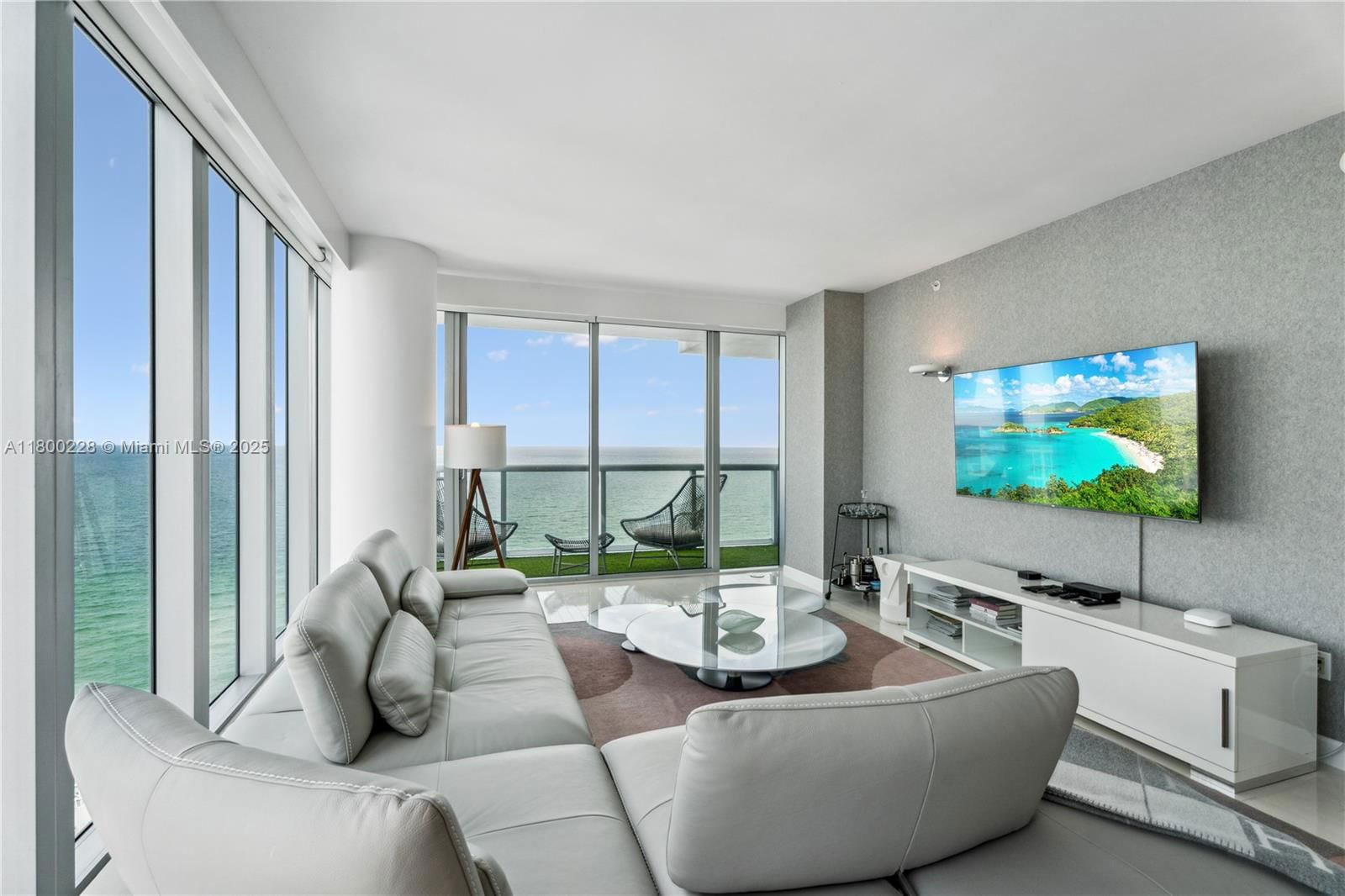 Real estate property located at 6799 Collins Ave #1602, Miami-dade, South Carillon Beach Cond, Miami Beach, FL