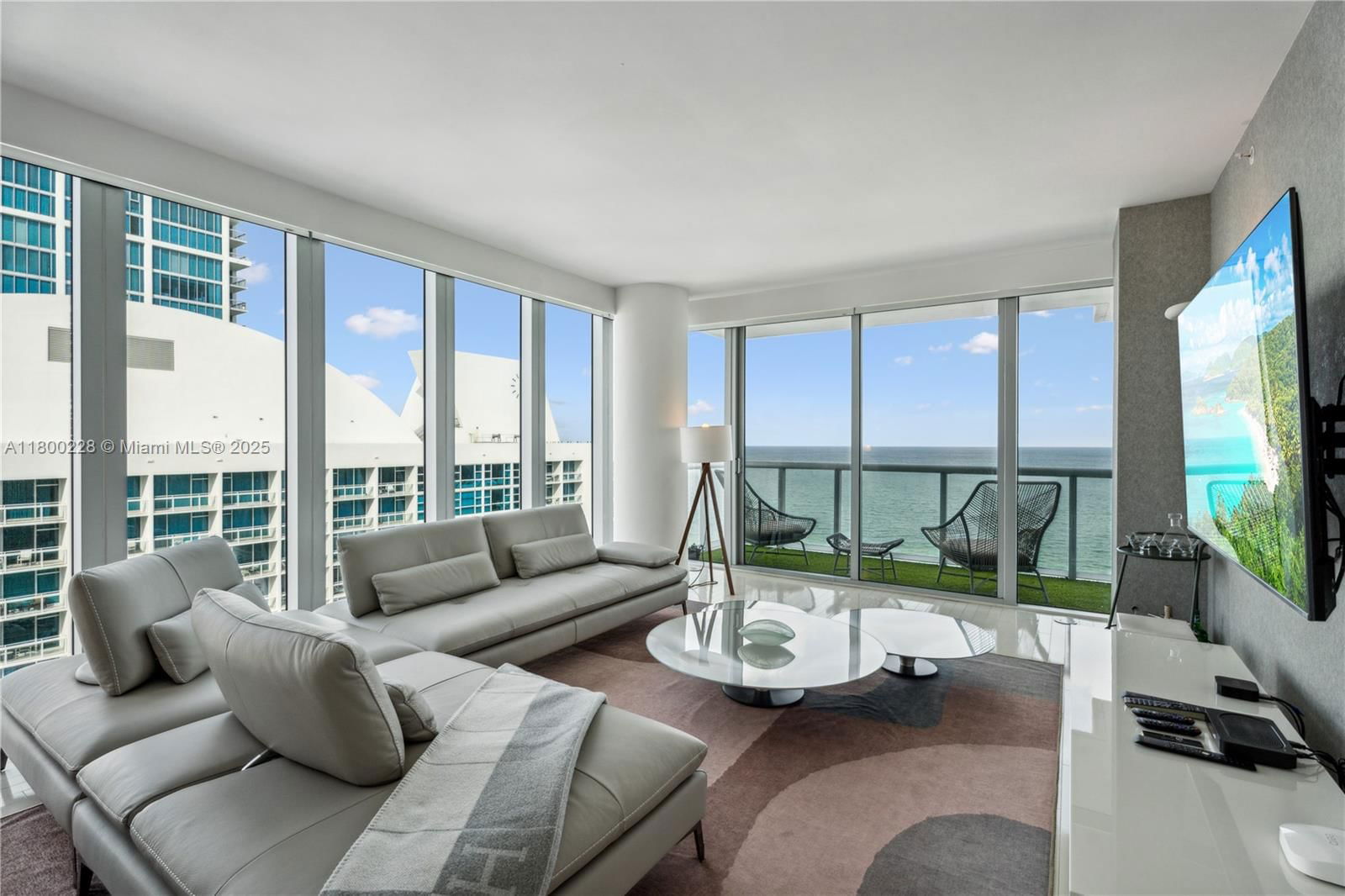Real estate property located at 6799 Collins Ave #1602, Miami-dade, South Carillon Beach Cond, Miami Beach, FL