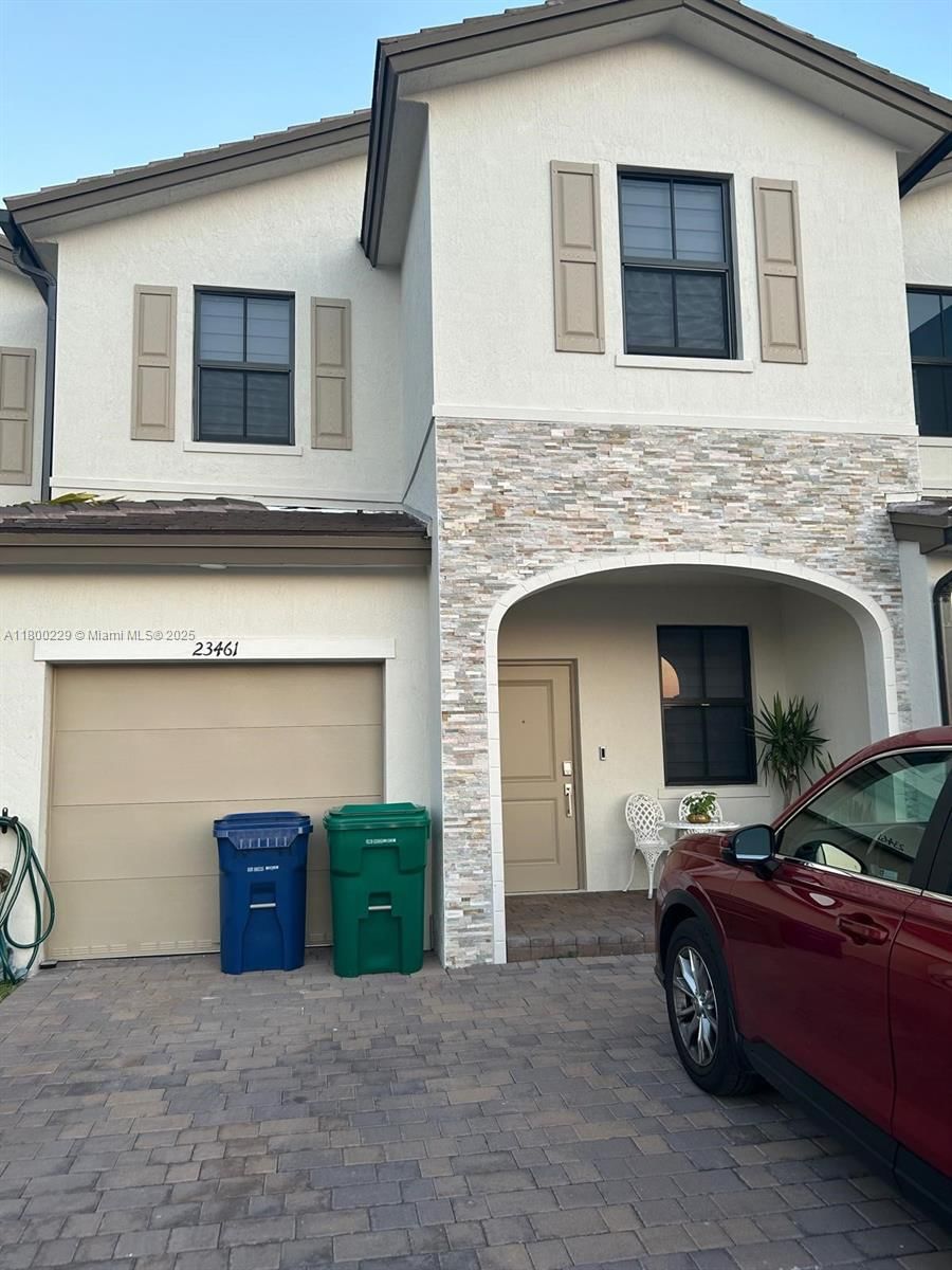 Real estate property located at 23461 129th Pl, Miami-dade, Kendall Assamblage, Homestead, FL