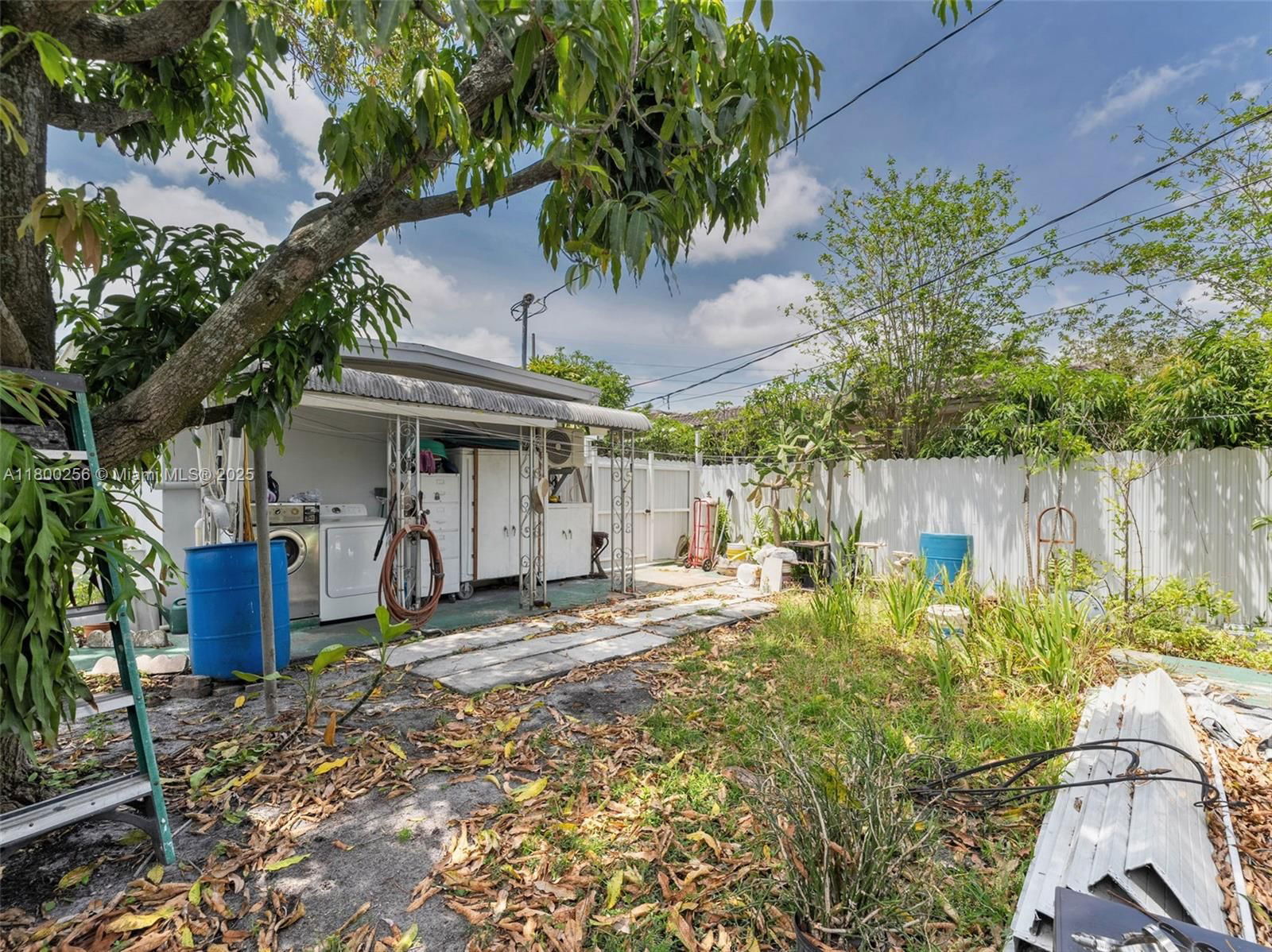 Real estate property located at 341 Pash E Ho Wa Dr, Miami-dade, Deer Pk Addn, Hialeah, FL