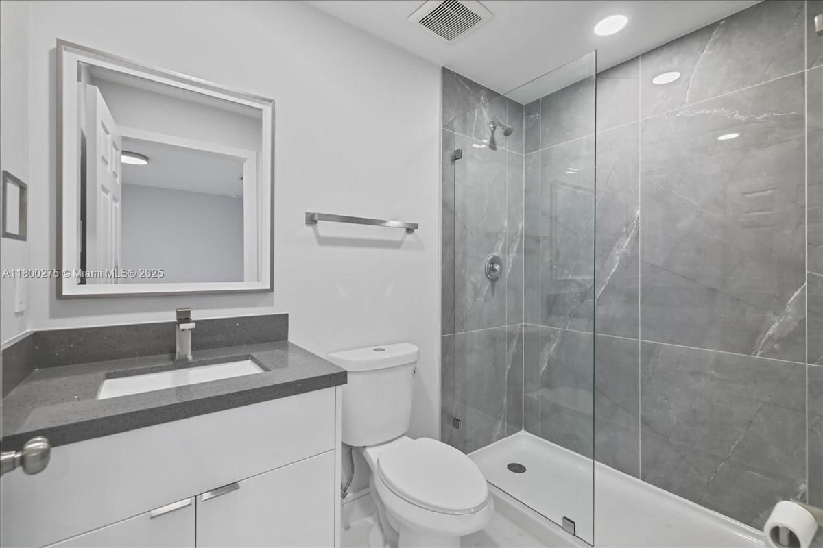 Real estate property located at 817 Moore AVE, Lee, Lehigh Acres, Lehigh Acres, FL