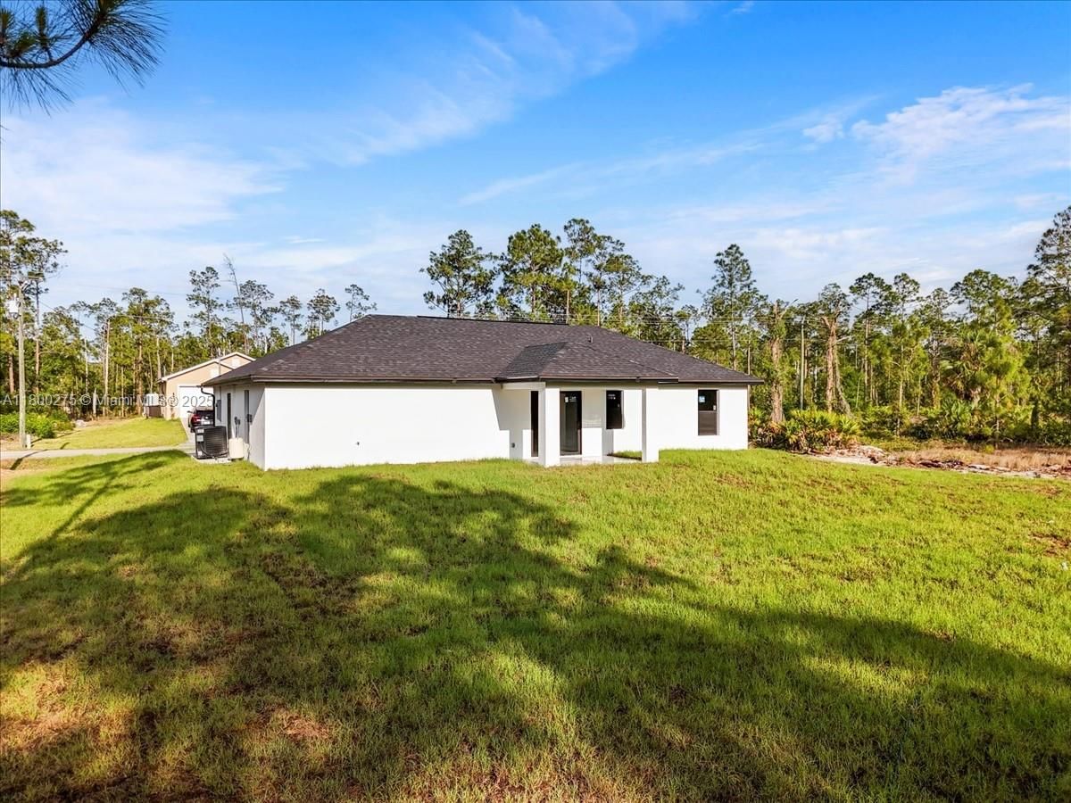 Real estate property located at 817 Moore AVE, Lee, Lehigh Acres, Lehigh Acres, FL