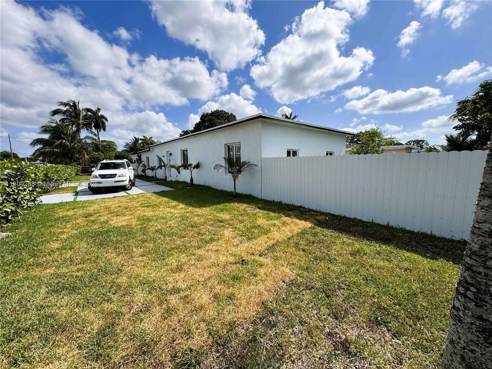 Real estate property located at 14801 5th Ave, Miami-dade, Biscayne Gardens Sec E Pa, Miami, FL