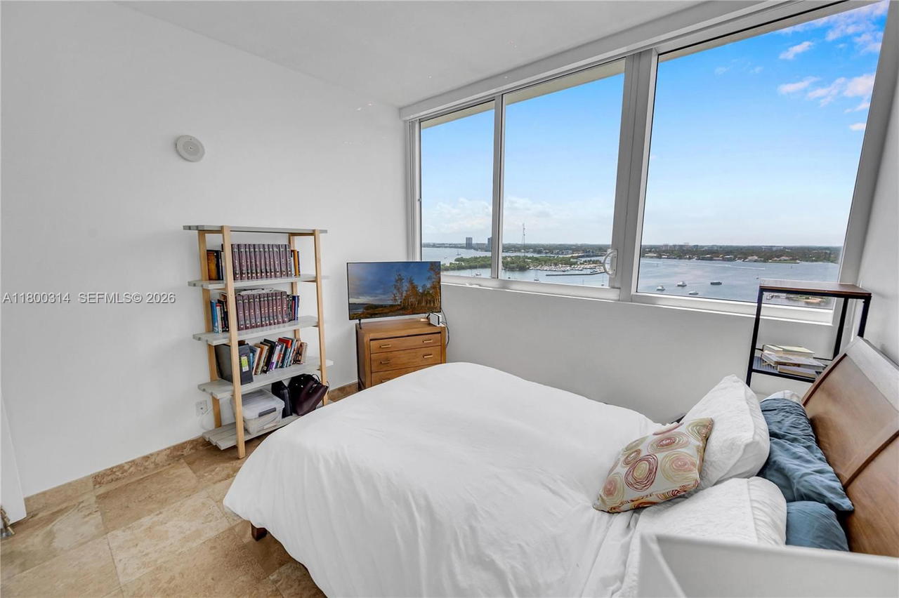 Real estate property located at 7929 West Dr PH1601, Miami-dade, Blue Bay Tower Condo, North Bay Village, FL