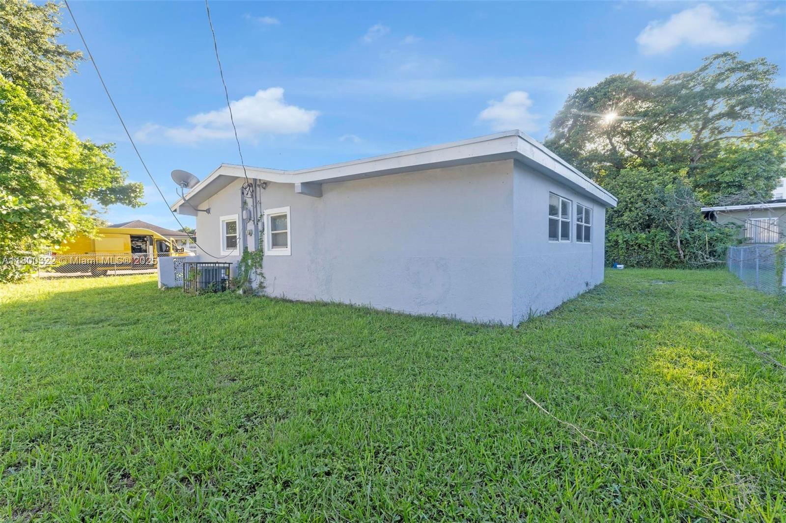 Real estate property located at 3051 77th St, Miami-dade, Suburban Gardens, Miami, FL