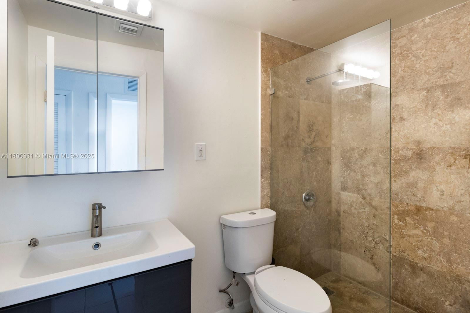 Real estate property located at 1185 Marseille Dr #101, Miami-dade, Rive Marseilles Condo, Miami Beach, FL