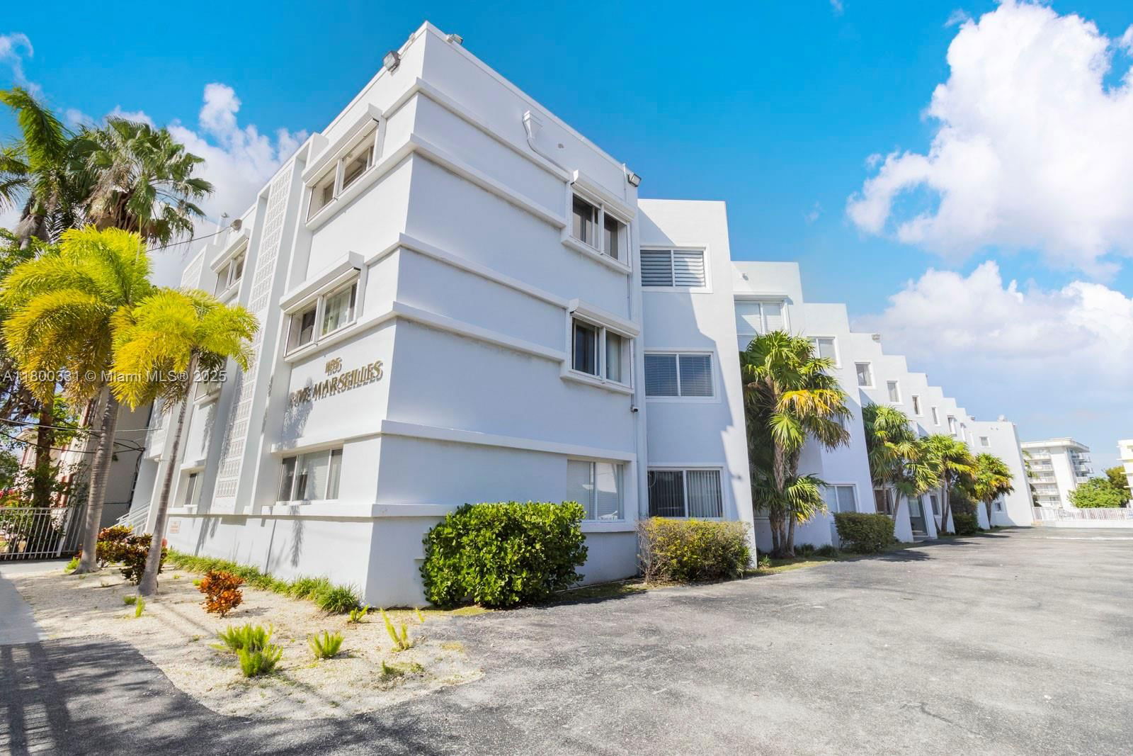 Real estate property located at 1185 Marseille Dr #101, Miami-dade, Rive Marseilles Condo, Miami Beach, FL
