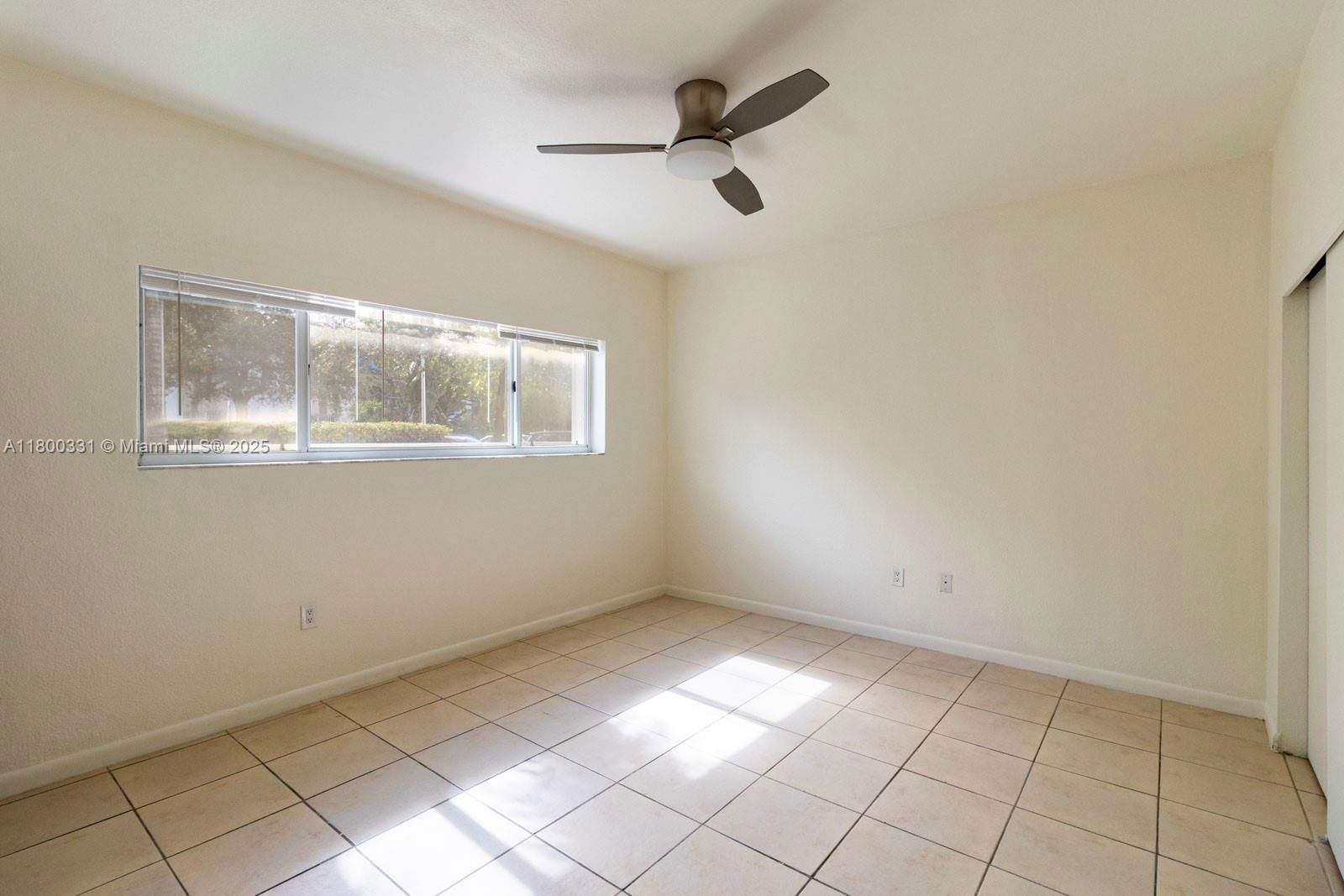 Real estate property located at 1185 Marseille Dr #101, Miami-dade, Rive Marseilles Condo, Miami Beach, FL