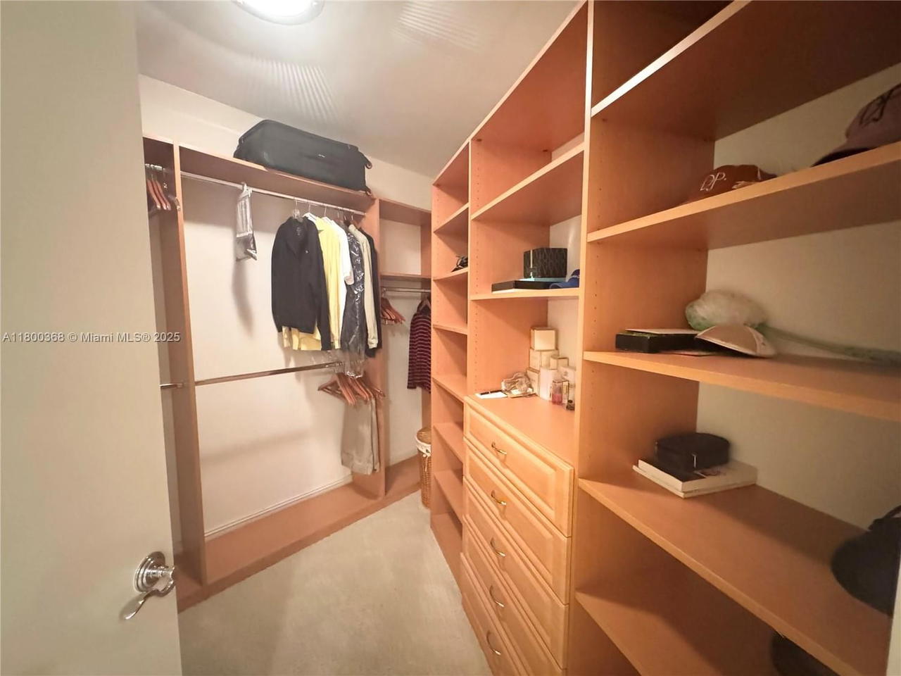 Real estate property located at 18911 Collins Ave #1102, Miami-dade, Ocean Three Condo, Sunny Isles Beach, FL