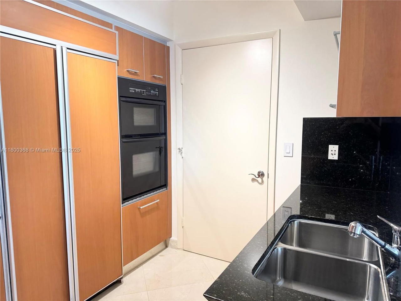 Real estate property located at 18911 Collins Ave #1102, Miami-dade, Ocean Three Condo, Sunny Isles Beach, FL