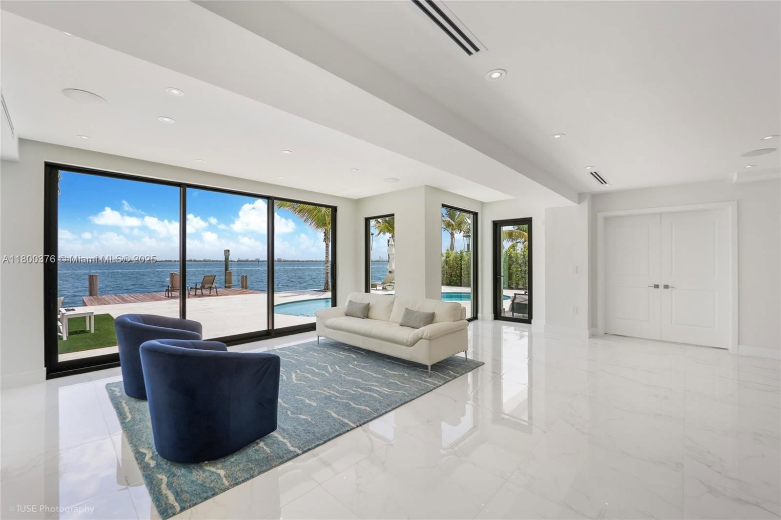 Real estate property located at 1001 Venetian Dr, Miami-dade, Biscayne Isl, Miami, FL