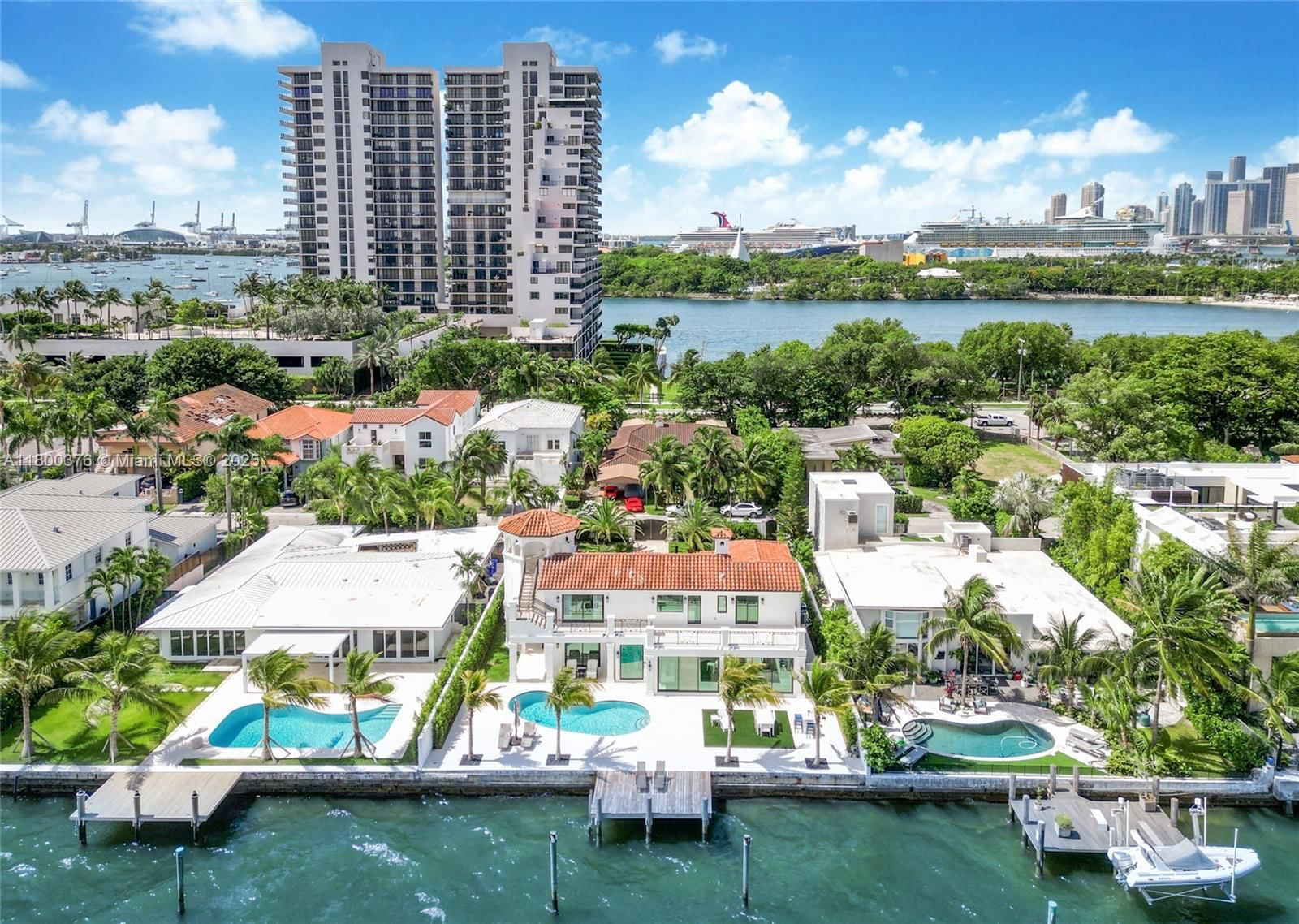 Real estate property located at 1001 Venetian Dr, Miami-dade, Biscayne Isl, Miami, FL