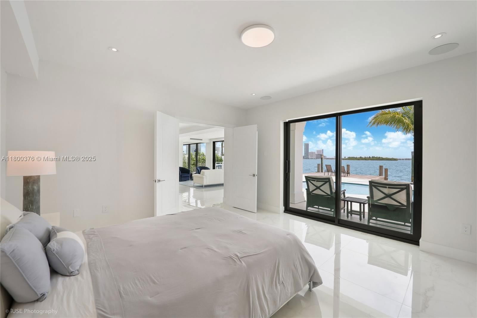 Real estate property located at 1001 Venetian Dr, Miami-dade, Biscayne Isl, Miami, FL