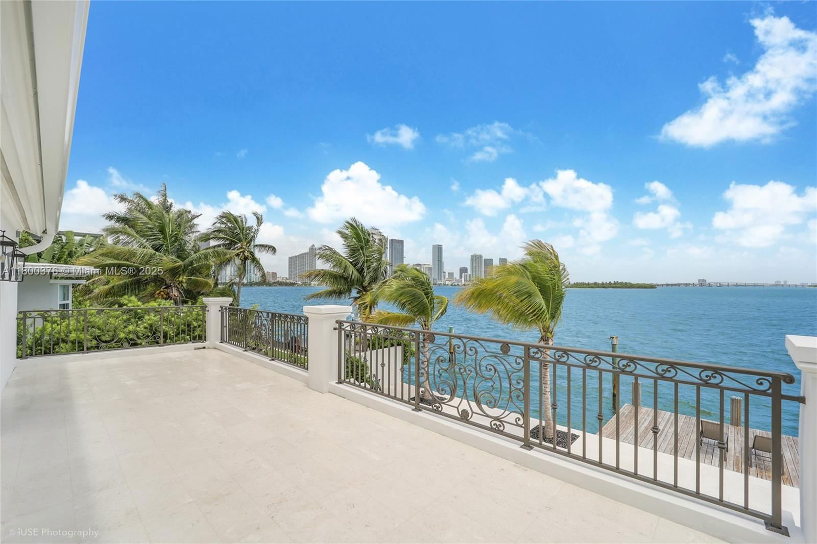 Real estate property located at 1001 Venetian Dr, Miami-dade, Biscayne Isl, Miami, FL