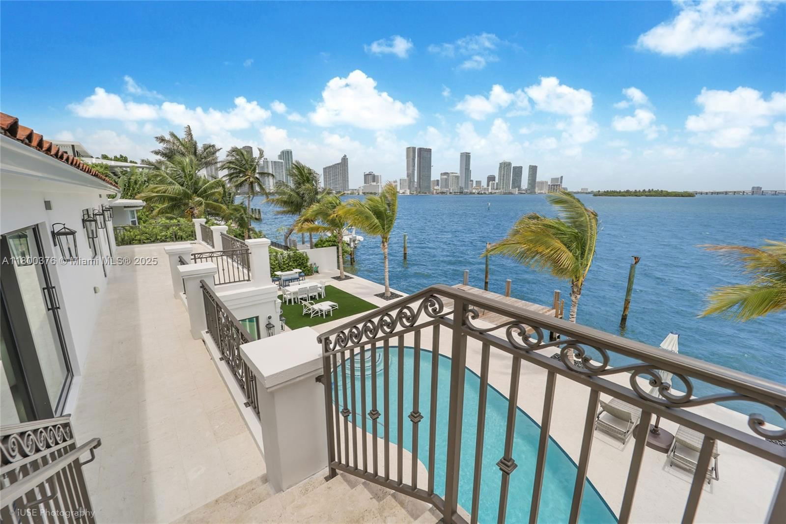 Real estate property located at 1001 Venetian Dr, Miami-dade, Biscayne Isl, Miami, FL