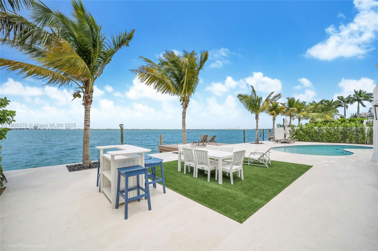 Real estate property located at 1001 Venetian Dr, Miami-dade, Biscayne Isl, Miami, FL