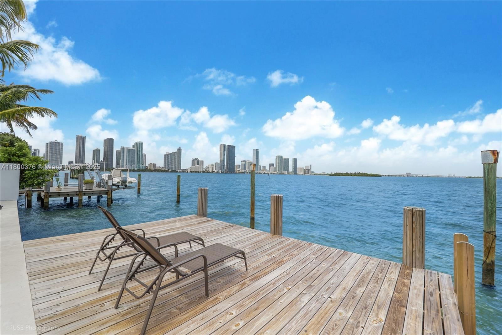 Real estate property located at 1001 Venetian Dr, Miami-dade, Biscayne Isl, Miami, FL