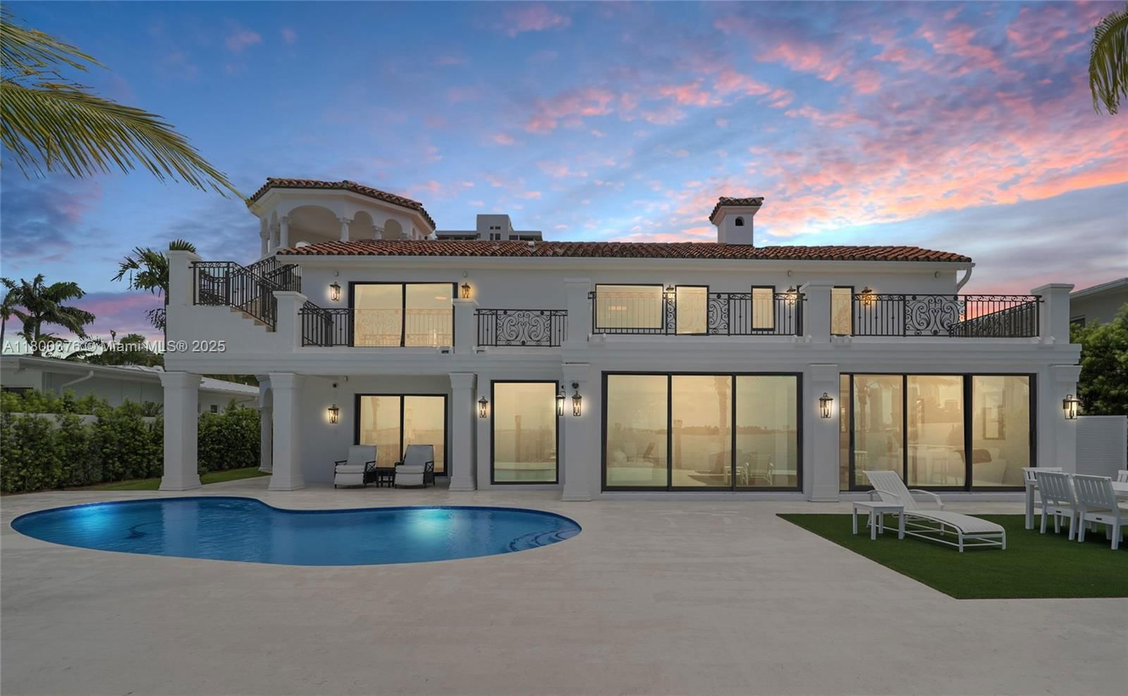 Real estate property located at 1001 Venetian Dr, Miami-dade, Biscayne Isl, Miami, FL