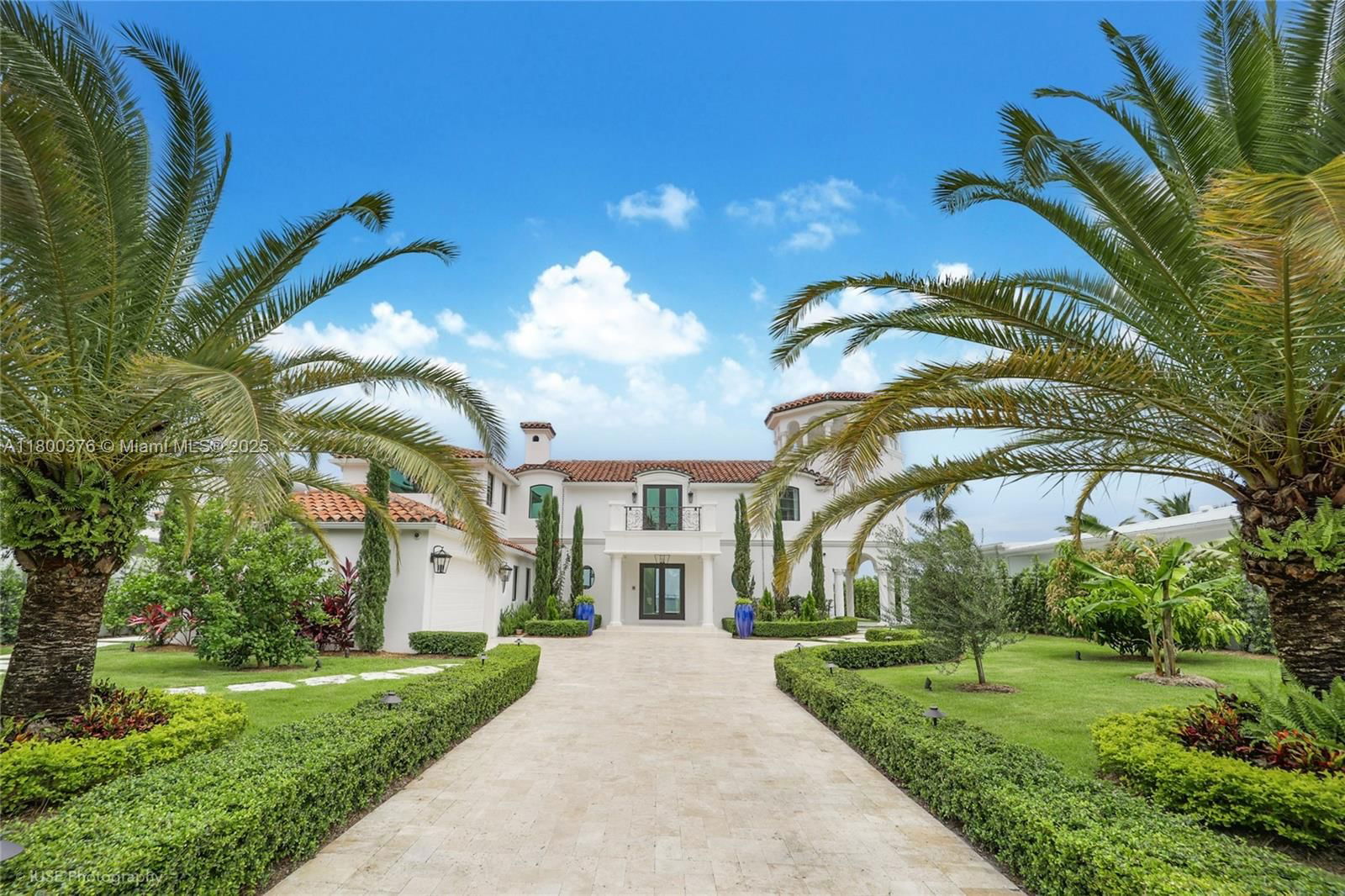 Real estate property located at 1001 Venetian Dr, Miami-dade, Biscayne Isl, Miami, FL