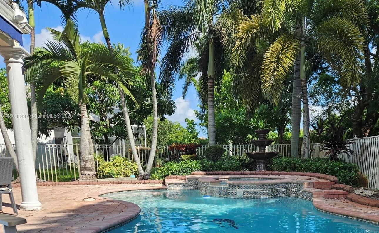 Real estate property located at 1811 162nd Ave, Broward, Silver Shores (parcels H, Miramar, FL