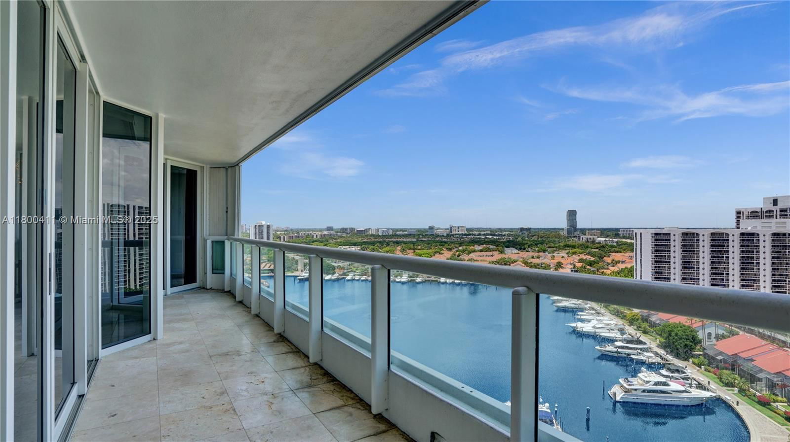 Real estate property located at 21055 Yacht Club Dr #1707, Miami-dade, South Tower At The Point, Aventura, FL