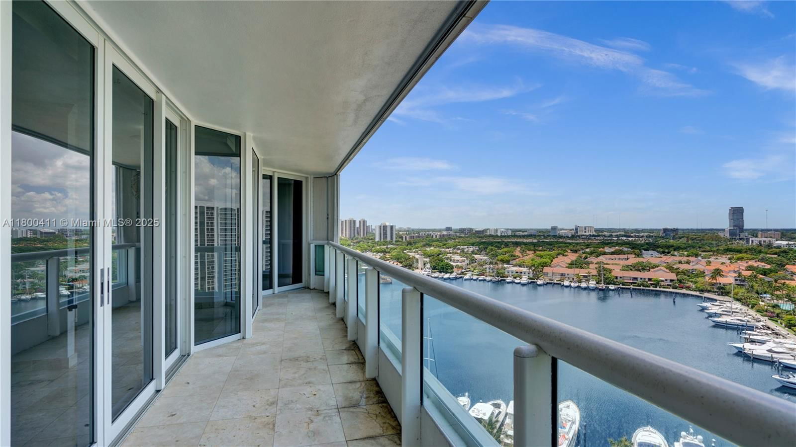 Real estate property located at 21055 Yacht Club Dr #1707, Miami-dade, South Tower At The Point, Aventura, FL