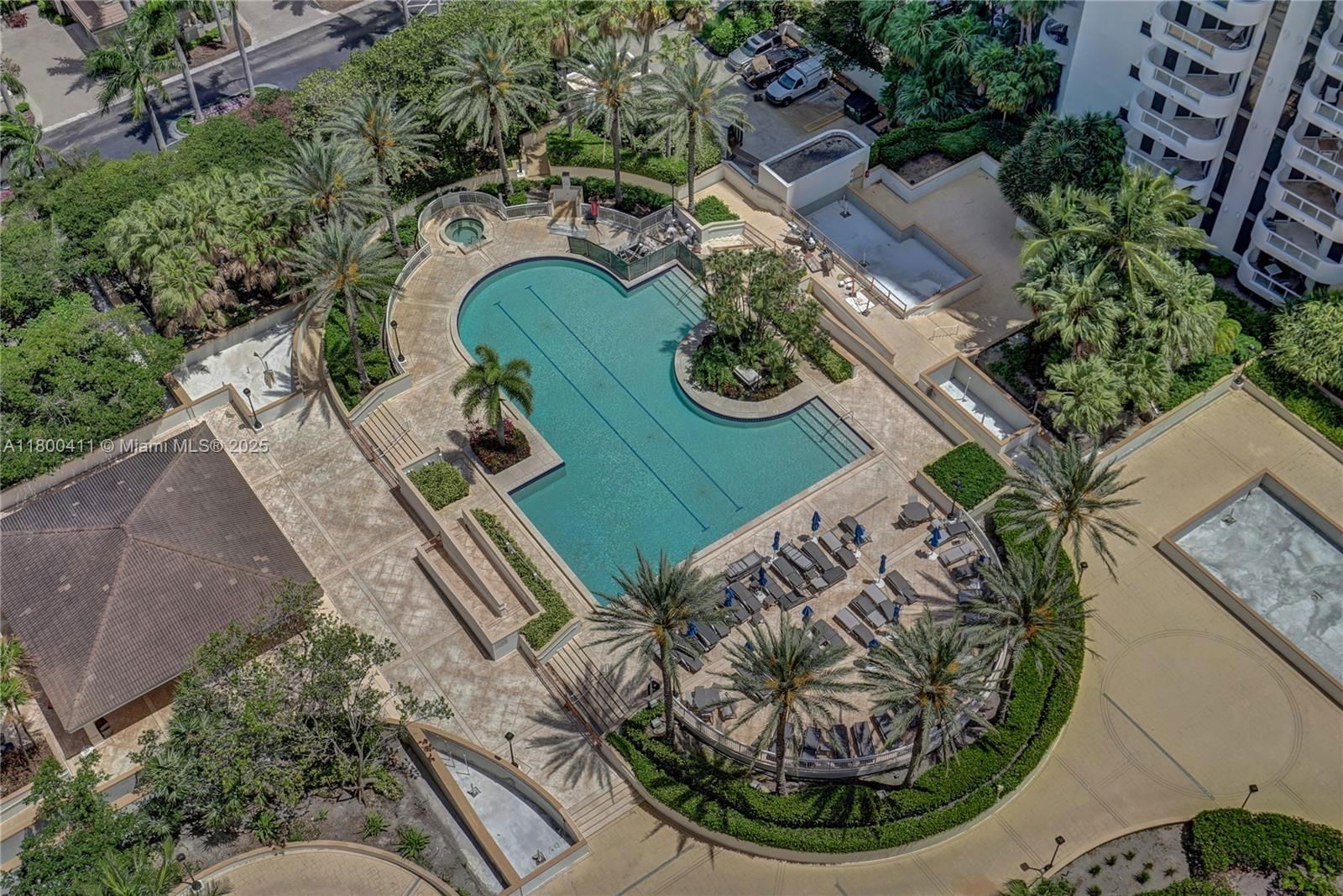 Real estate property located at 21055 Yacht Club Dr #1707, Miami-dade, South Tower At The Point, Aventura, FL