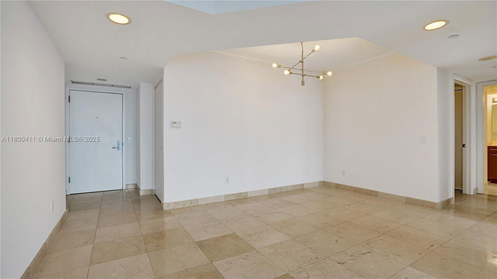 Real estate property located at 21055 Yacht Club Dr #1707, Miami-dade, South Tower At The Point, Aventura, FL
