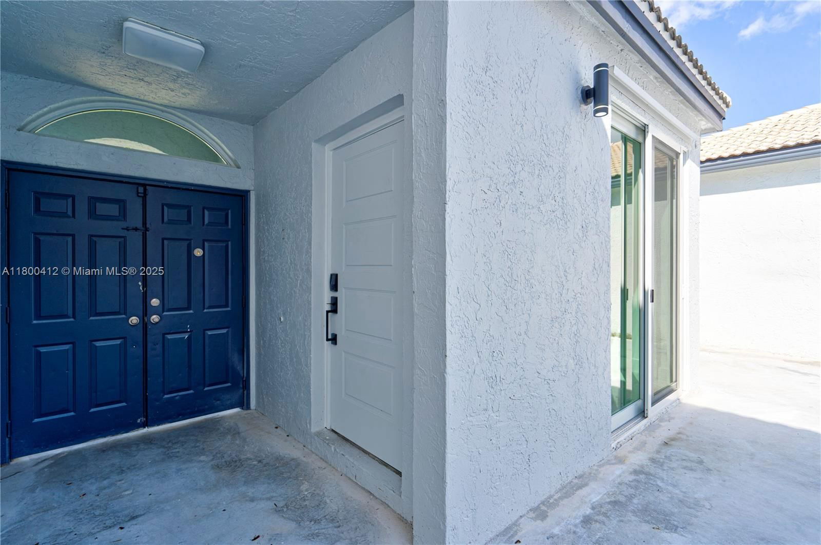 Real estate property located at 15843 10th St, Broward, Towngate, Pembroke Pines, FL