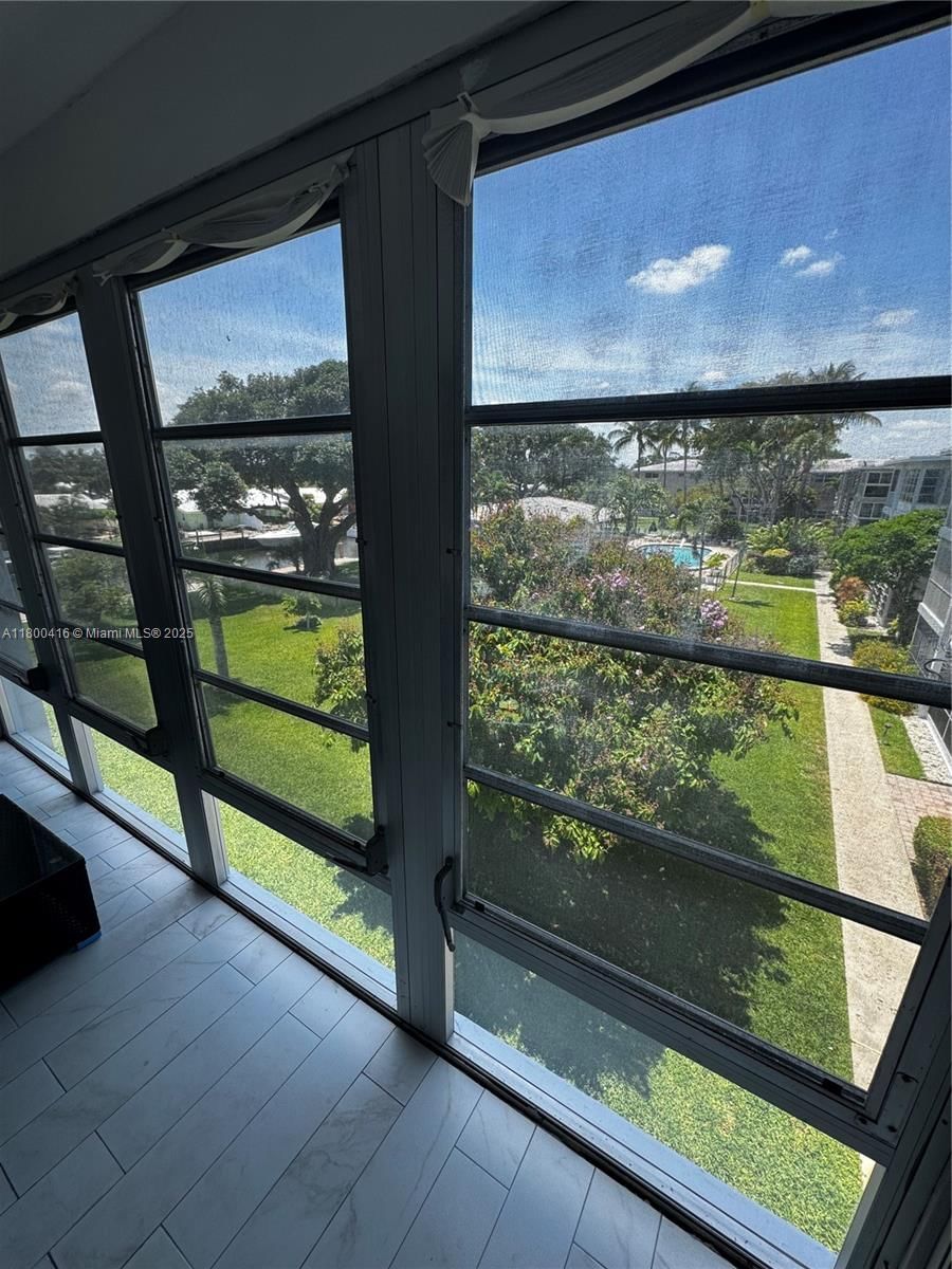 Real estate property located at 1000 12th St #301, Broward, Rio Nuevo B Condo, Fort Lauderdale, FL
