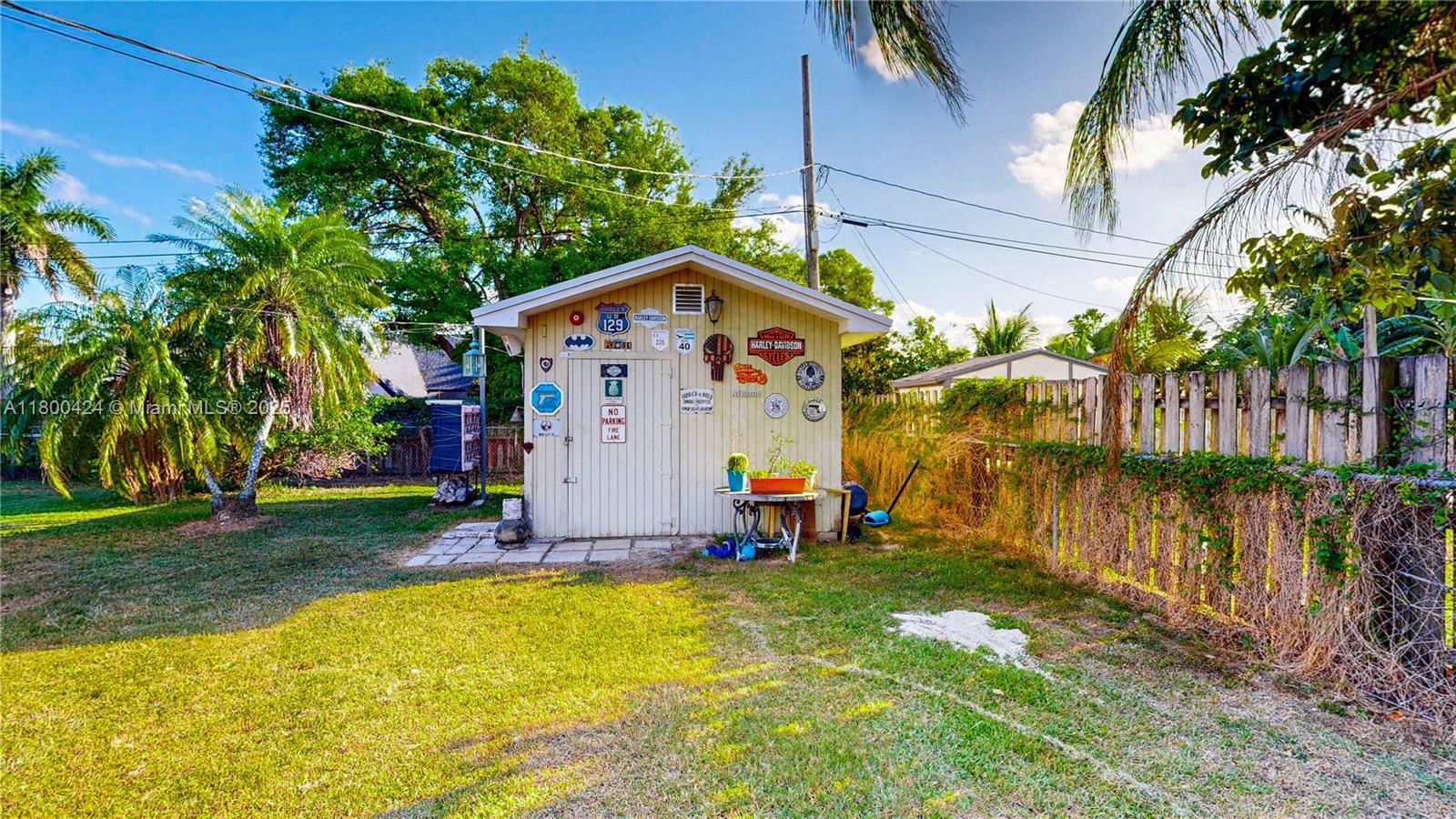 Real estate property located at 94 17th St, Miami-dade, Downer Palms Div No 1, Homestead, FL