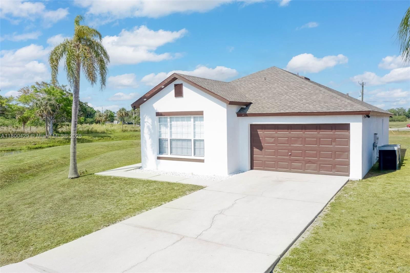 Real estate property located at 1125 WHITEHEAD CREEK LOOP, Lee, Whitehead Creed, Fort Myers, FL
