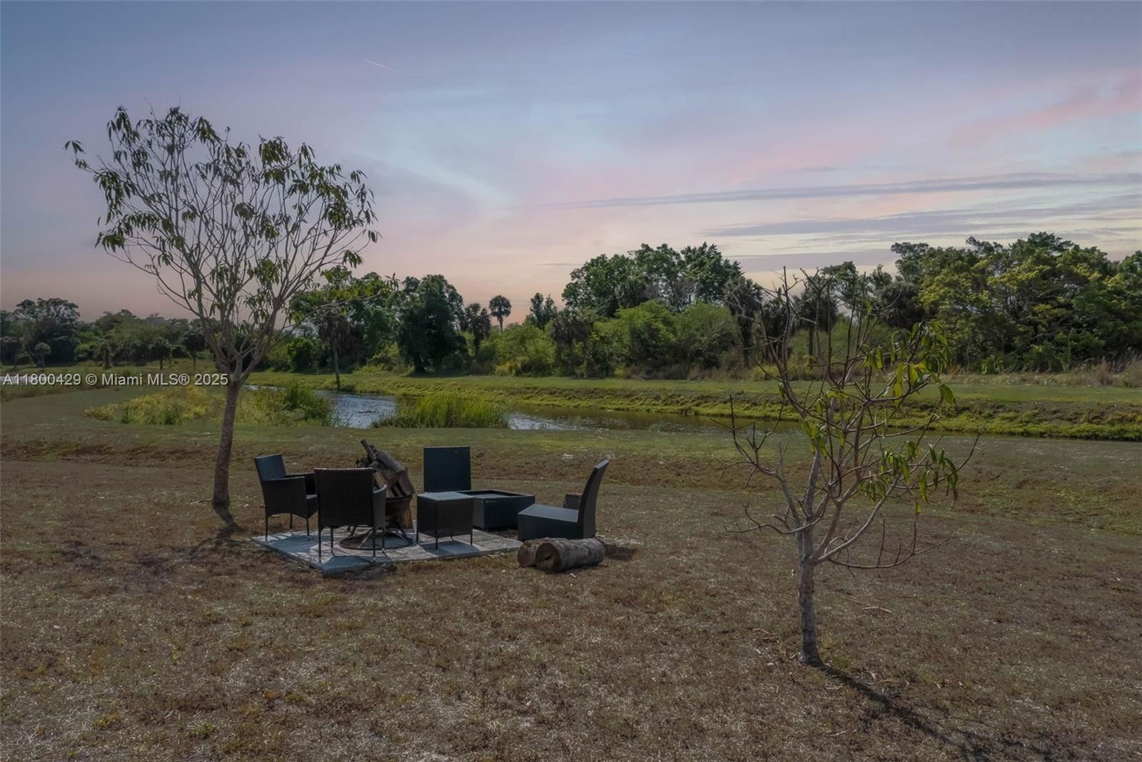 Real estate property located at 1125 WHITEHEAD CREEK LOOP, Lee, Whitehead Creed, Fort Myers, FL