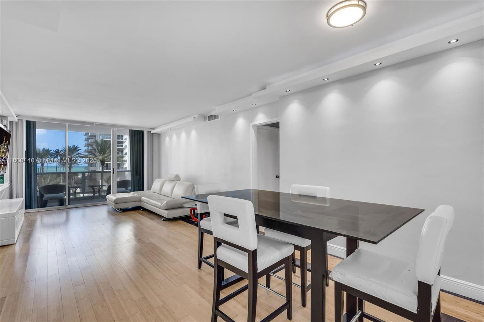 Real estate property located at 5700 Collins Ave #4A, Miami-dade, Seacoast 5700 Condo, Miami Beach, FL