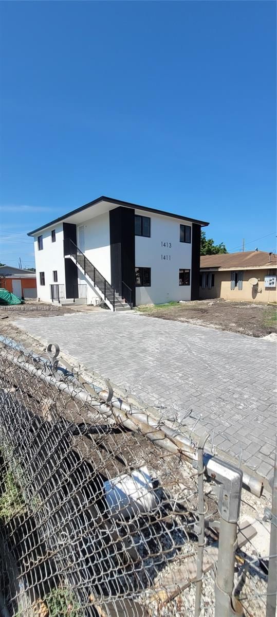 Real estate property located at 1411 40th St, Miami-dade, Cordova Park, Miami, FL