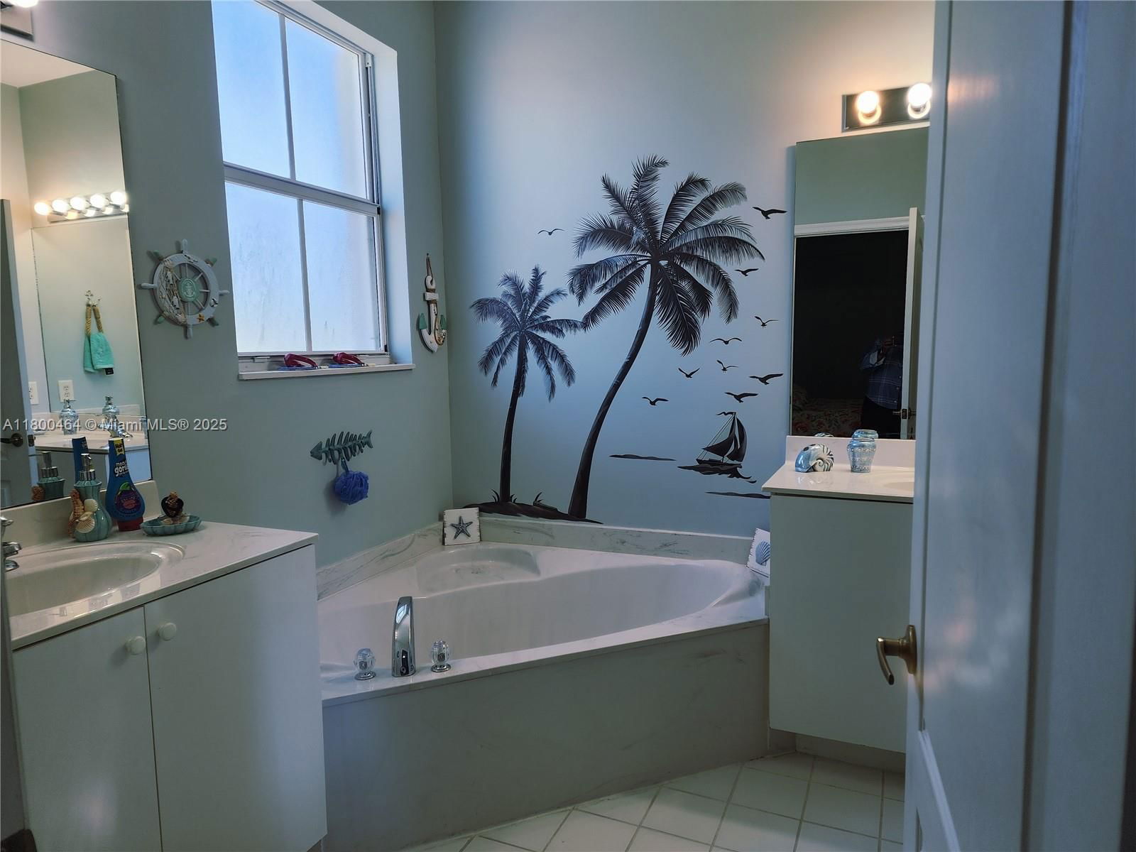 Real estate property located at 962 29th Ter, Miami-dade, Villas At Portofino East, Homestead, FL