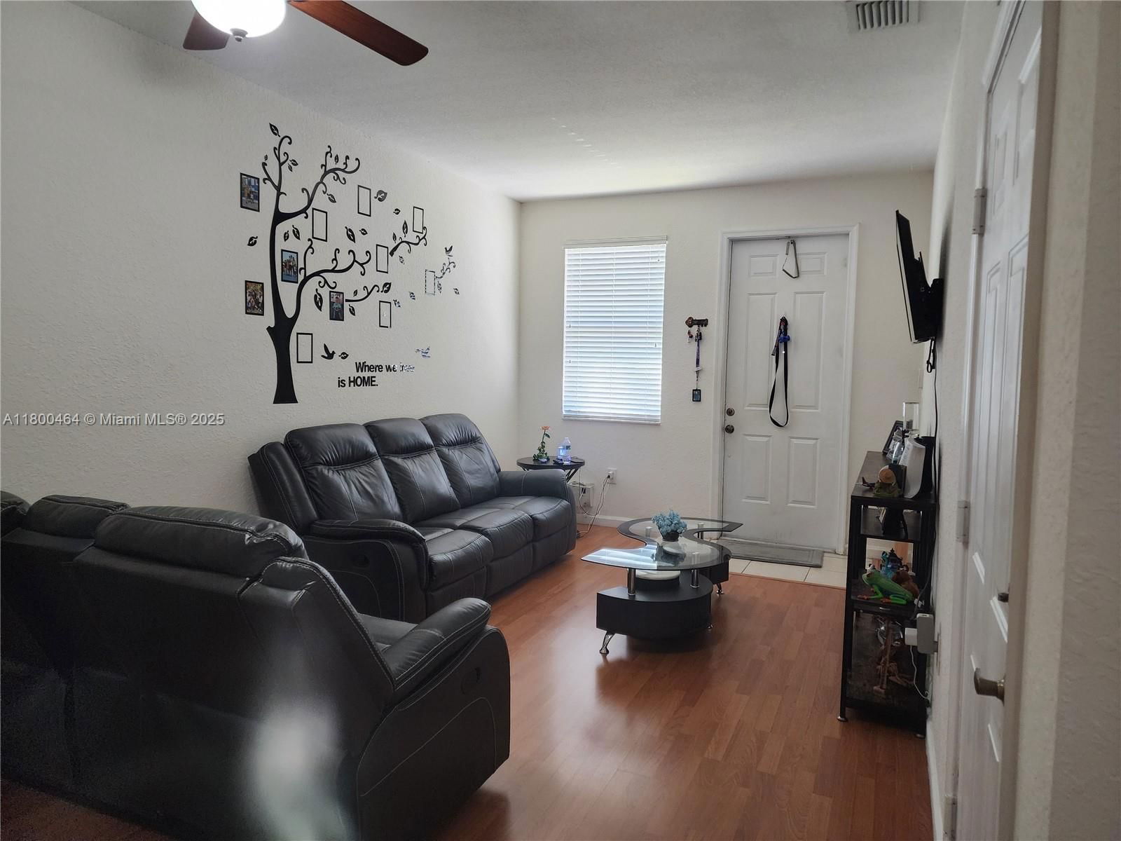 Real estate property located at 962 29th Ter, Miami-dade, Villas At Portofino East, Homestead, FL