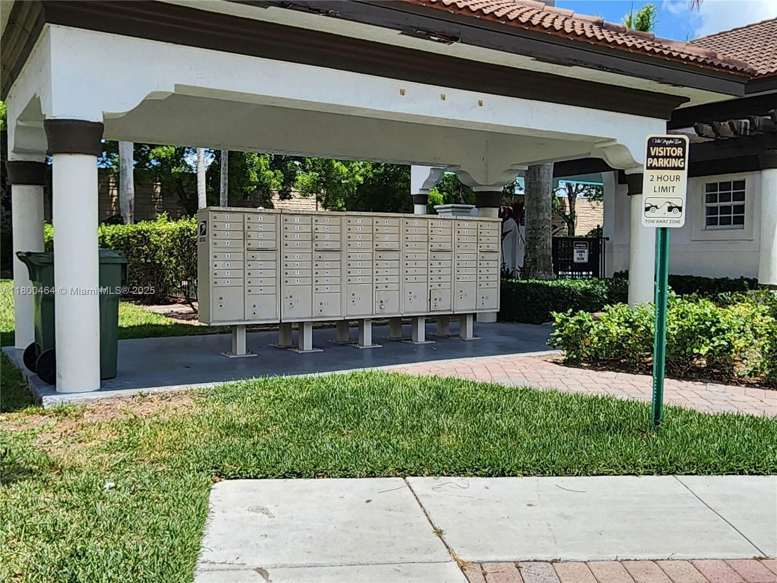 Real estate property located at 962 29th Ter, Miami-dade, Villas At Portofino East, Homestead, FL