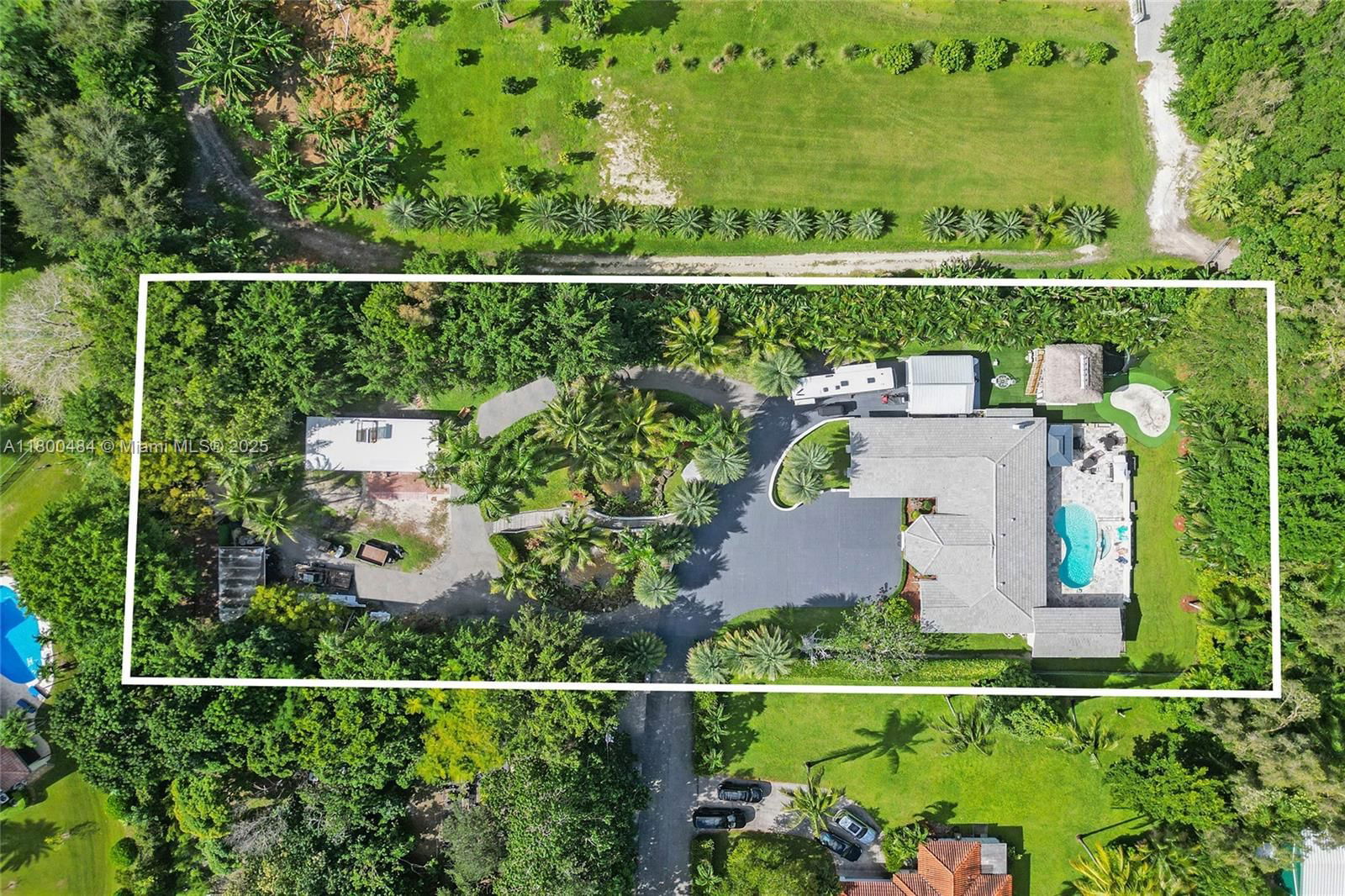 Real estate property located at 10831 51st Ct, Broward, Fla Fruit Lands Co Sub No, Davie, FL