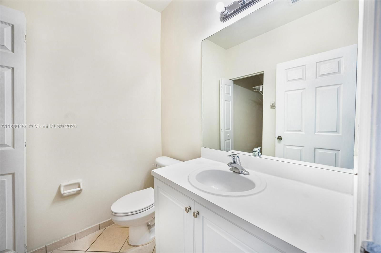 Real estate property located at 2884 2nd Dr #3, Miami-dade, Fiji Condo No 2, Homestead, FL