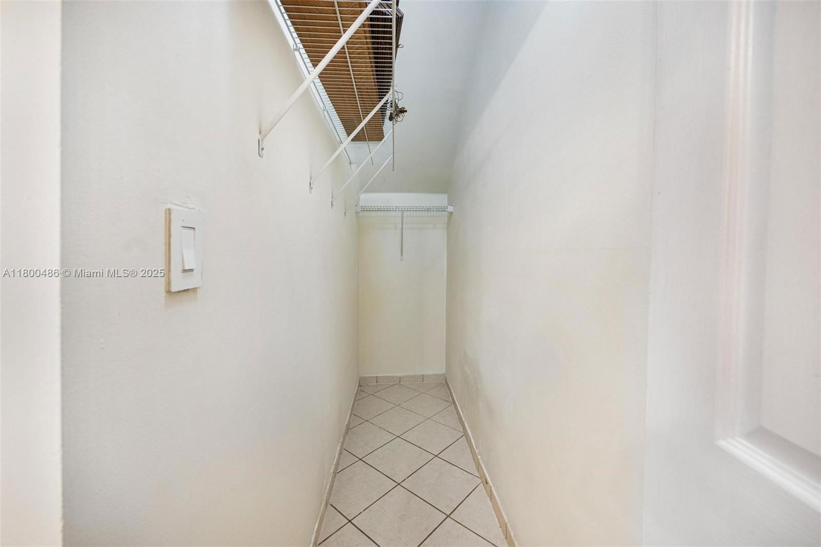 Real estate property located at 2884 2nd Dr #3, Miami-dade, Fiji Condo No 2, Homestead, FL