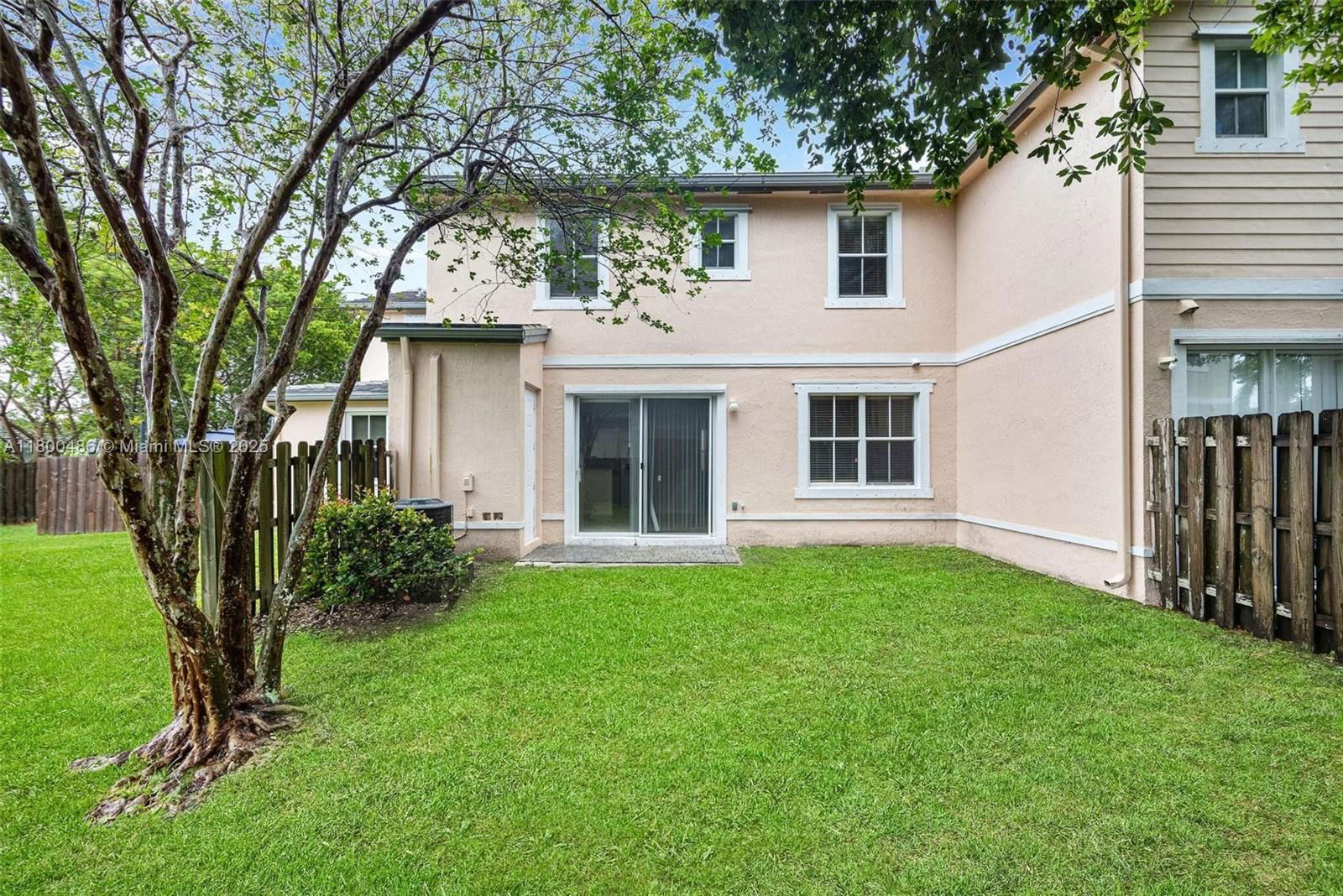Real estate property located at 2884 2nd Dr #3, Miami-dade, Fiji Condo No 2, Homestead, FL