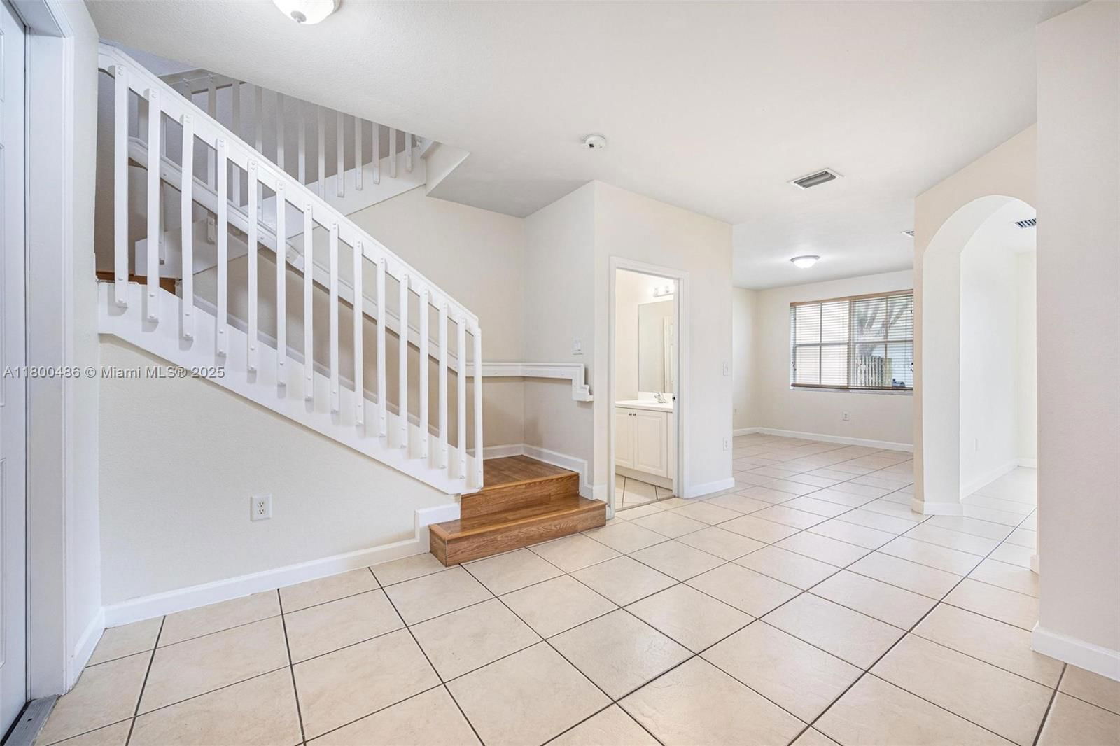 Real estate property located at 2884 2nd Dr #3, Miami-dade, Fiji Condo No 2, Homestead, FL