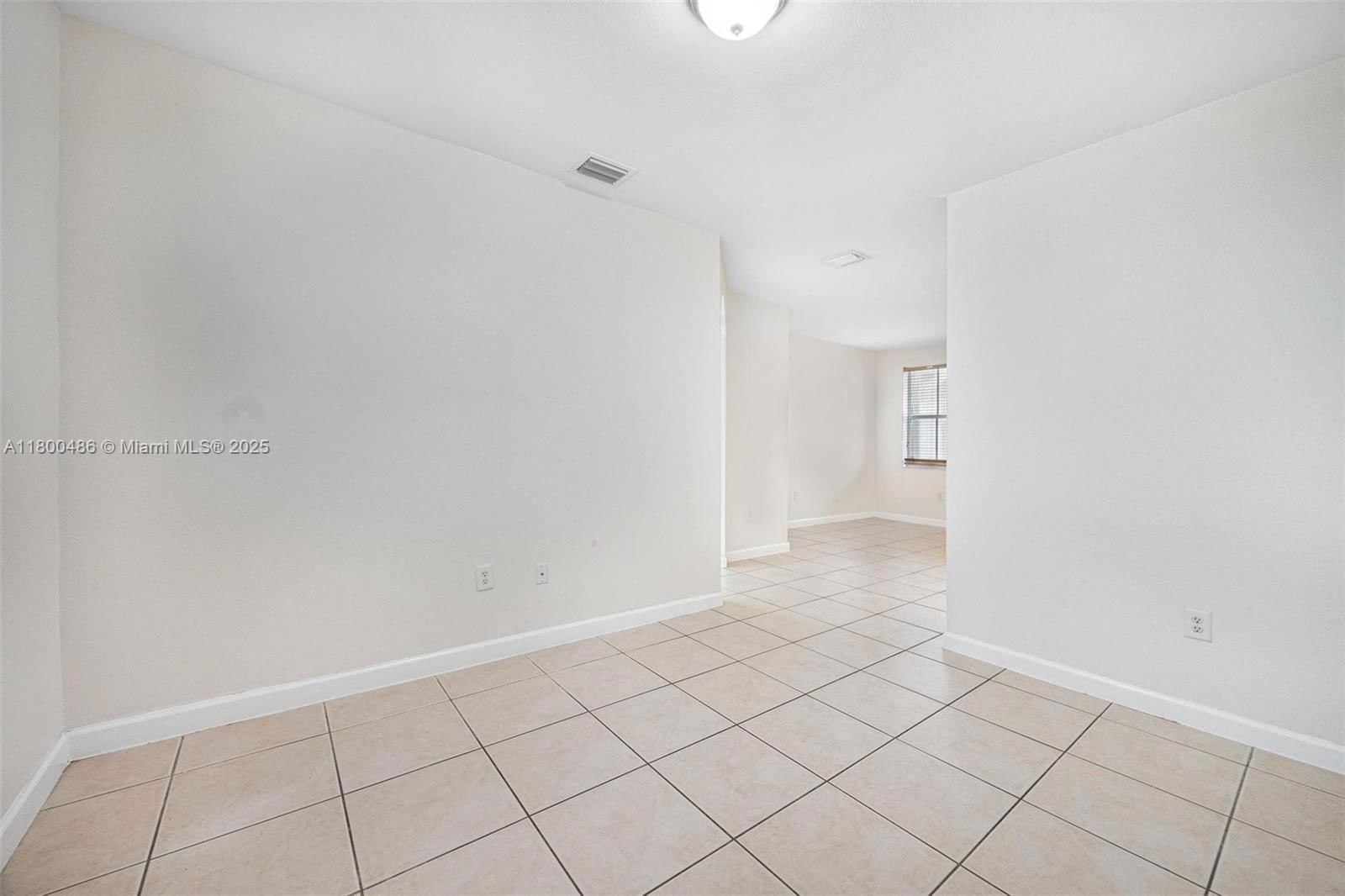 Real estate property located at 2884 2nd Dr #3, Miami-dade, Fiji Condo No 2, Homestead, FL